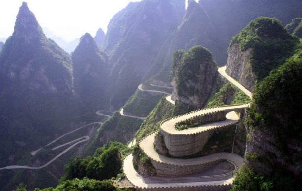 Tongtian Highway, China