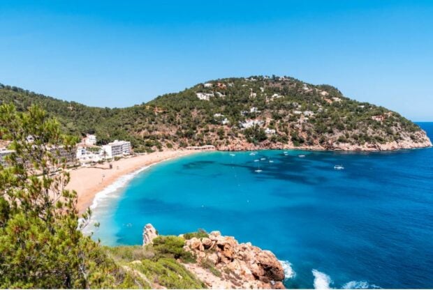 Paklijst vakantie met handbagage: zo pak je slim in / Spanje