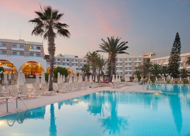Louis Phaethon Beach
